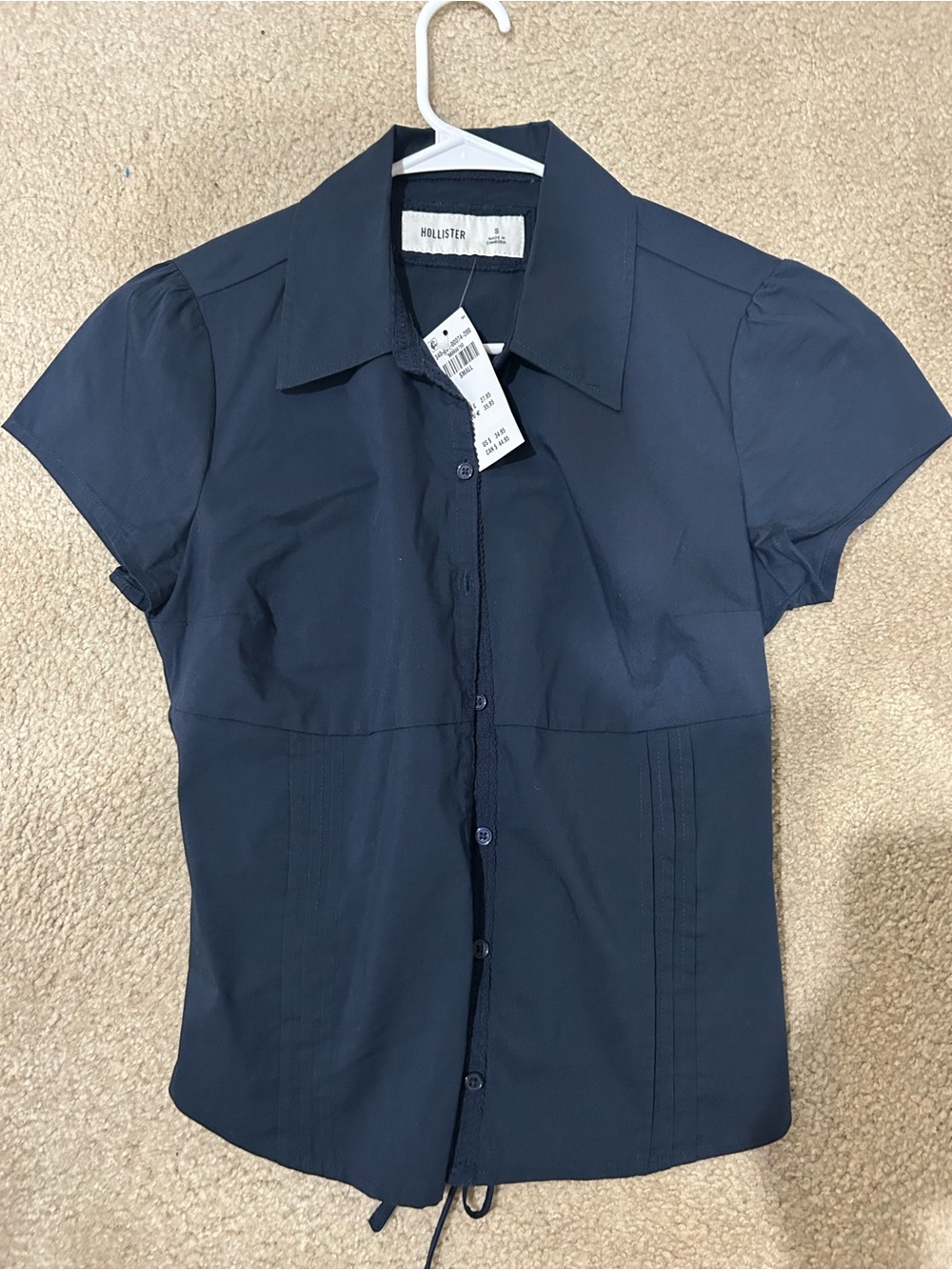 🧸Hollister Dark Navy Short Sleeve Button-Front Shirt✨